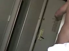 熟女は美しいです私は陰茎を持つのが好きで ...