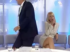 コーチクソのジム、金髪 女性 の ため  ...